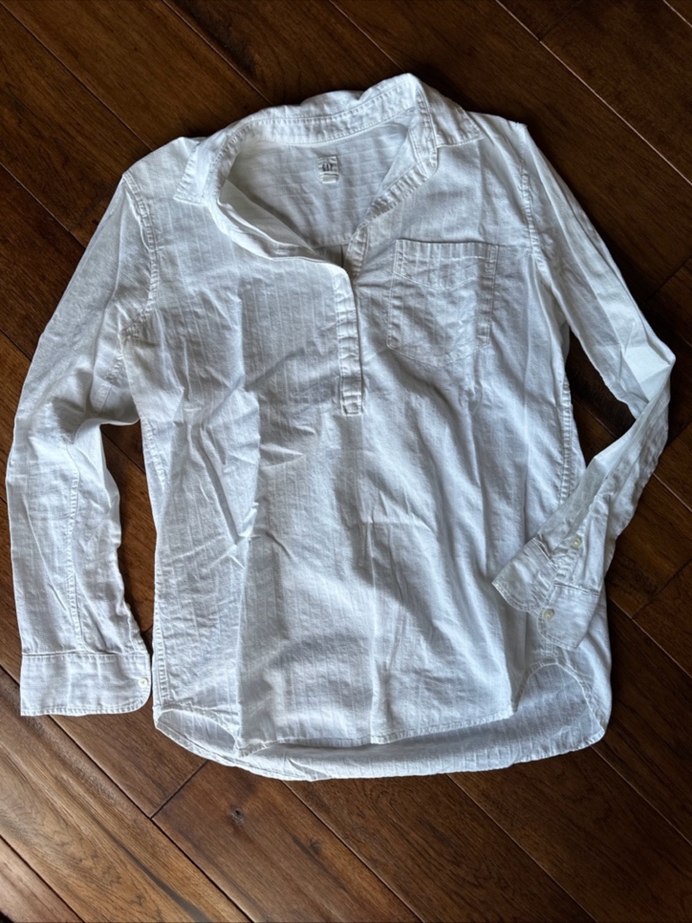 Gap White Cotton Blouse 1/4 Button Shirt Preppy Modern Classic Women's Medium